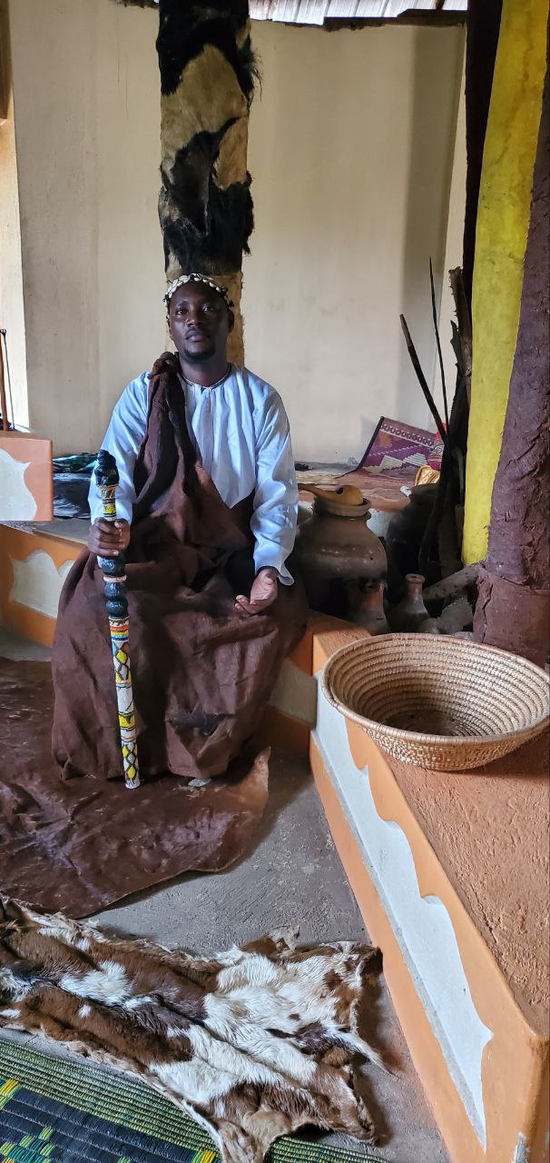 Ssababonesebwa Lubanga Kabona Kazibwe